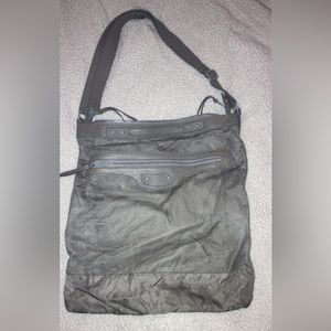 balenciaga bag ✨